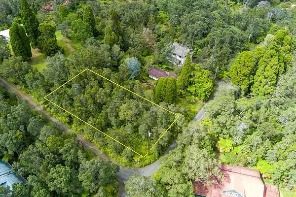 0.26 Acres of Residential Land for Sale in Volcano, Hawaii