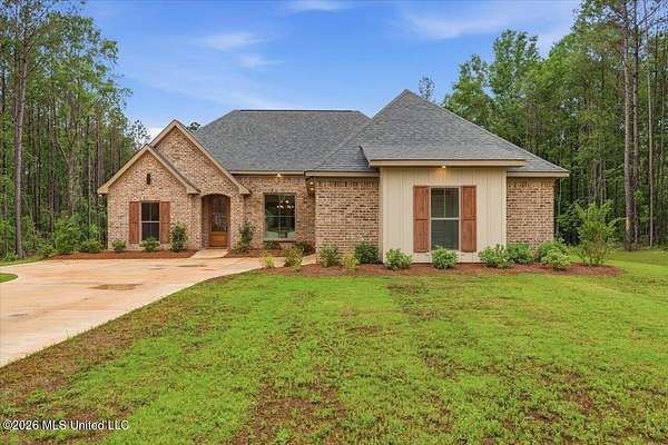 2.33 Acres of Land with Home for Sale in Mendenhall, Mississippi