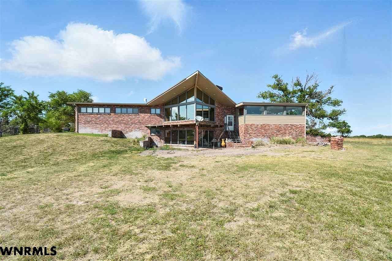 4.36 Acres of Residential Land with Home for Sale in Minatare, Nebraska