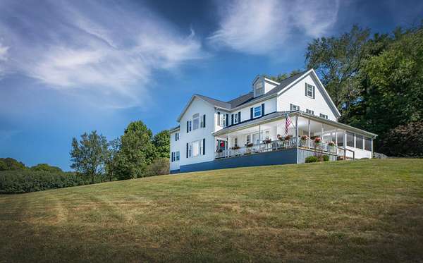 9.47 Acres of Residential Land with Home for Sale in Howard, Ohio