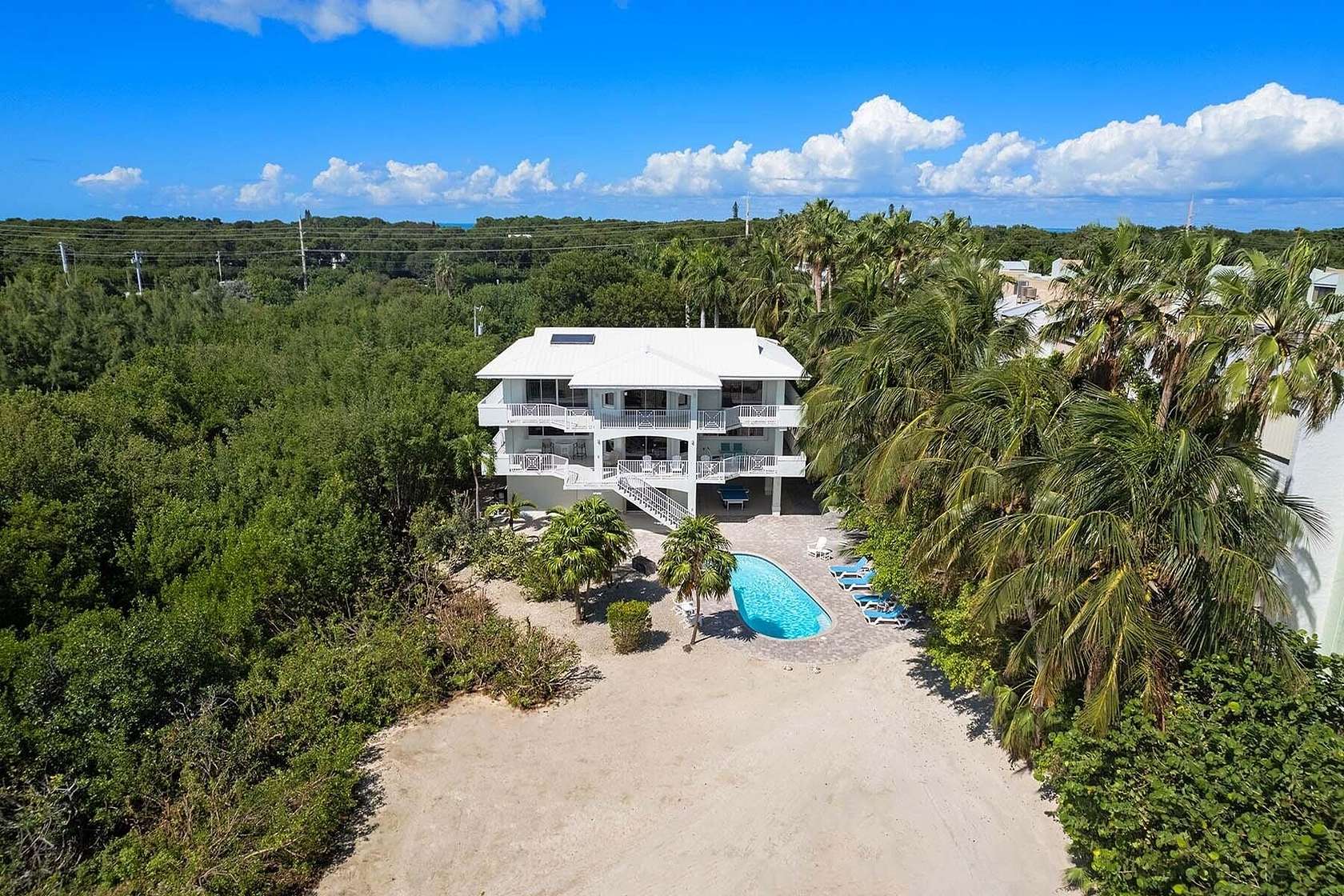 1.82 Acres of Land with Home for Sale in Plantation Key, Florida
