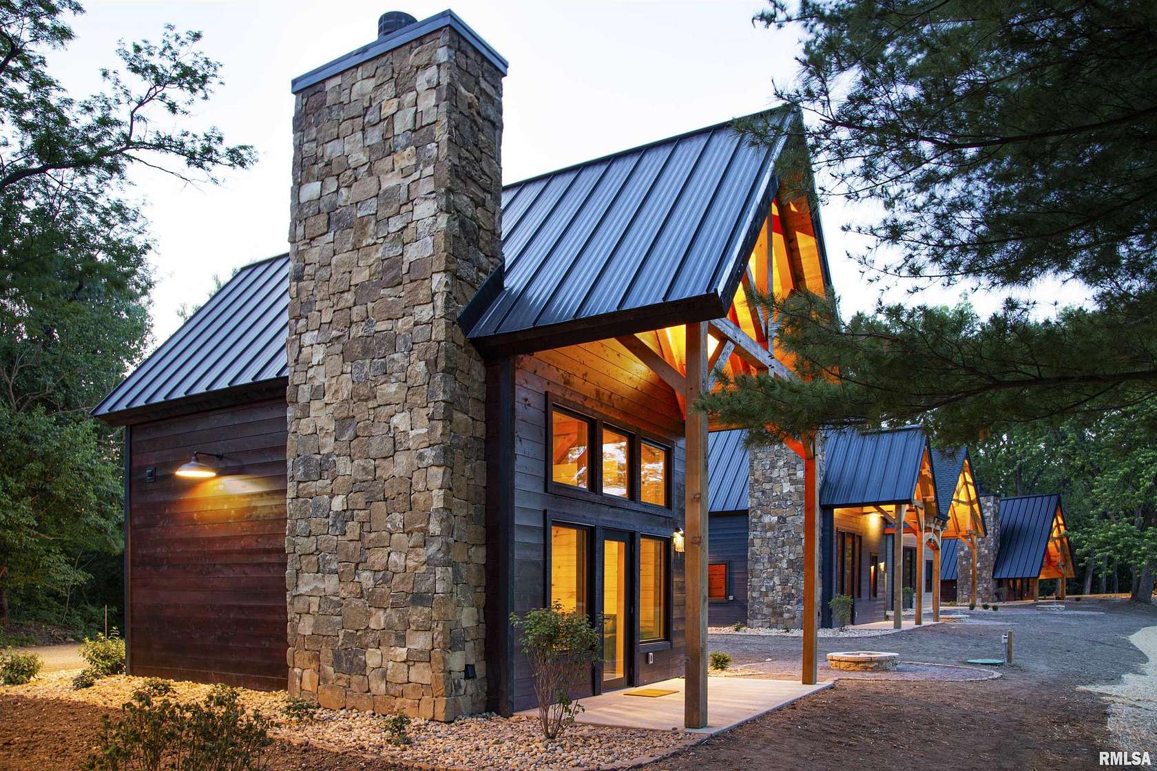 170 Acres of Improved Recreational Land & Farm for Sale in Dahinda, Illinois