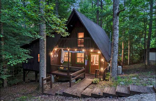 2.15 Acres of Residential Land with Home for Sale in Wellington, Kentucky