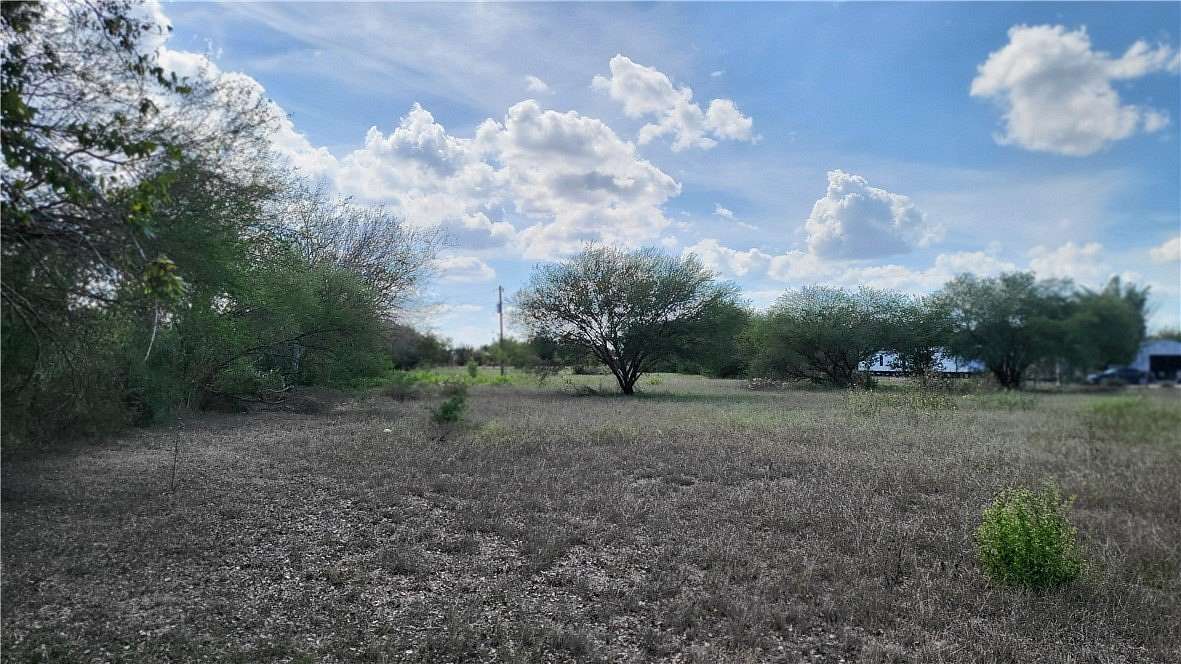 2.1 Acres of Residential Land for Sale in Orange Grove, Texas