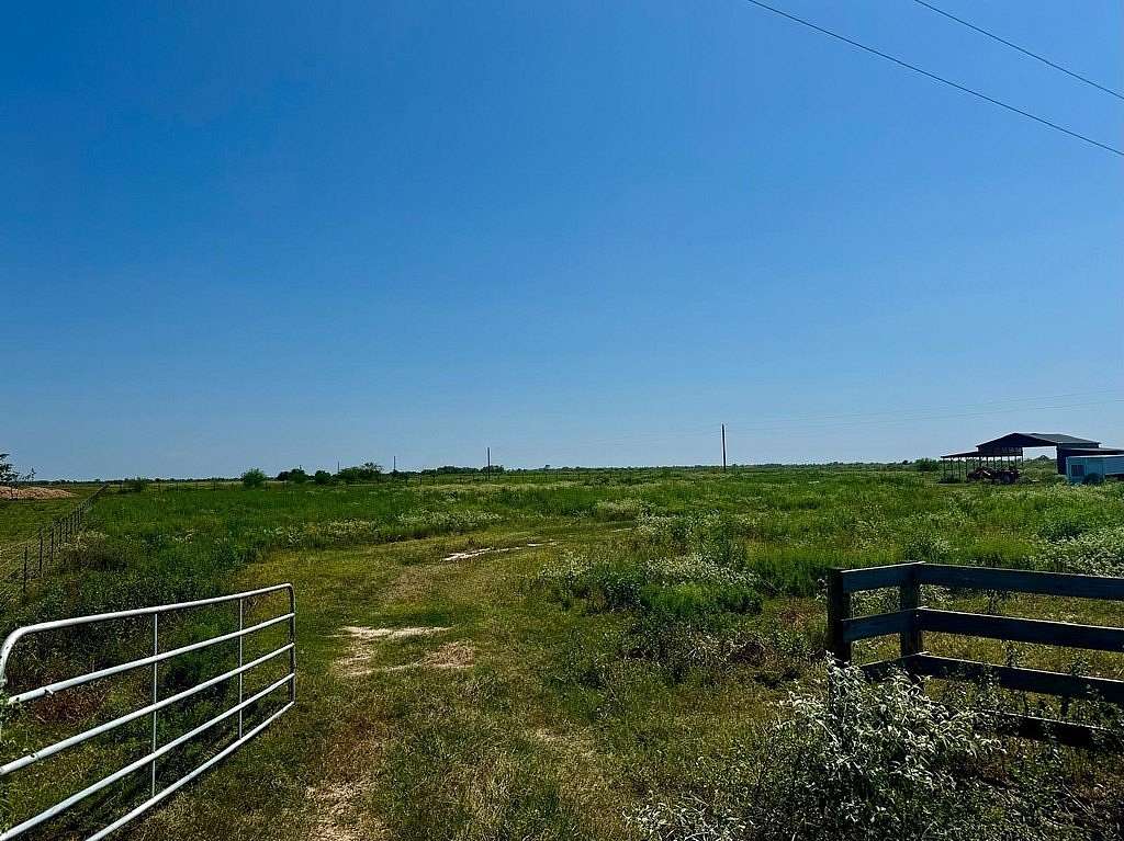 13.8 Acres of Land with Home for Sale in Cat Spring, Texas