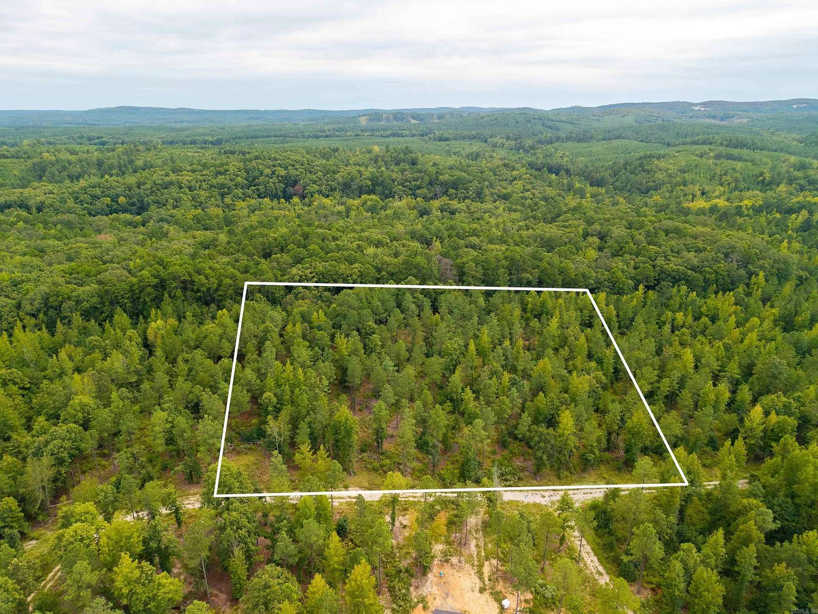 4 Acres of Residential Land for Sale in Lonsdale, Arkansas