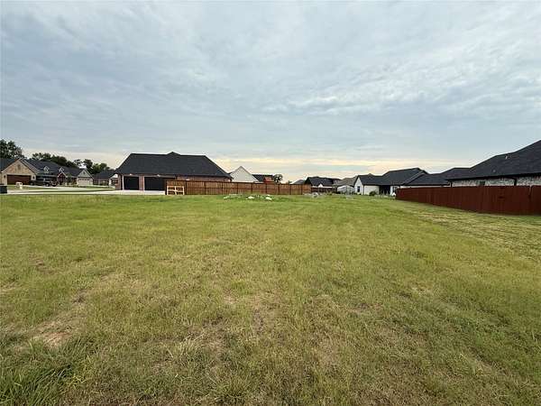 0.25 Acres of Residential Land for Sale in Sulphur Springs, Texas