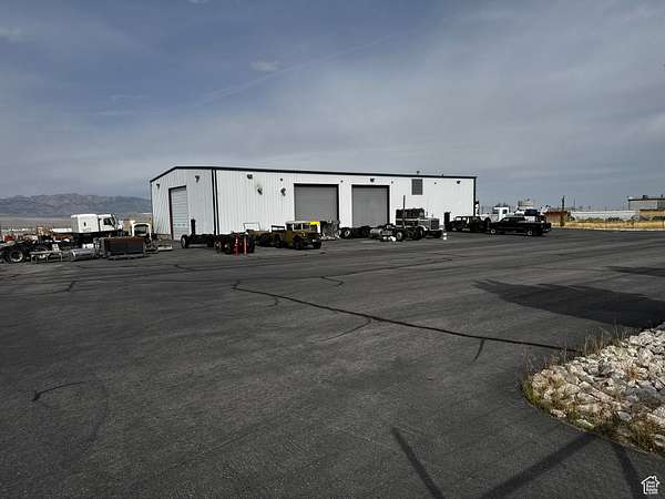3 Acres of Commercial Land for Sale in Tooele, Utah