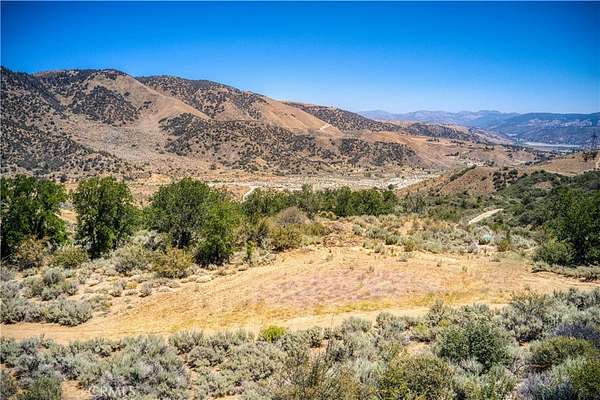 20.3 Acres of Recreational Land for Sale in Lebec, California