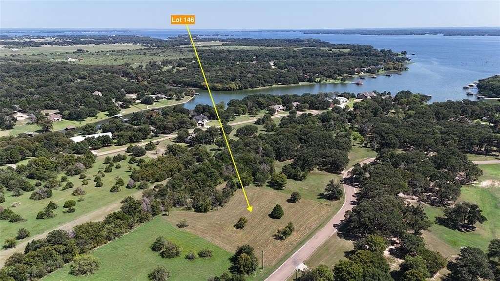 2.24 Acres of Residential Land for Sale in Corsicana, Texas