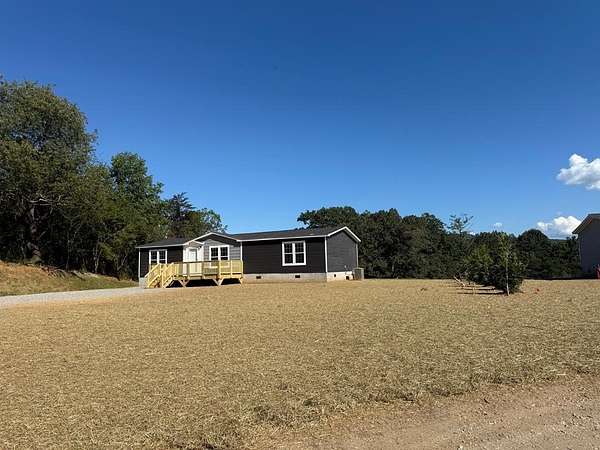 1.5 Acres of Residential Land with Home for Sale in Young Harris, Georgia
