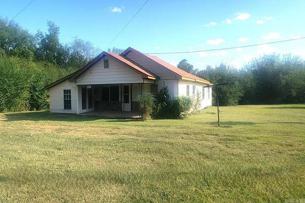 9.82 Acres of Residential Land with Home for Sale in Clinton, Arkansas