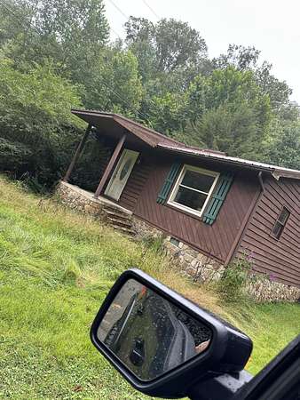 9.9 Acres of Residential Land with Home for Sale in Prestonsburg, Kentucky