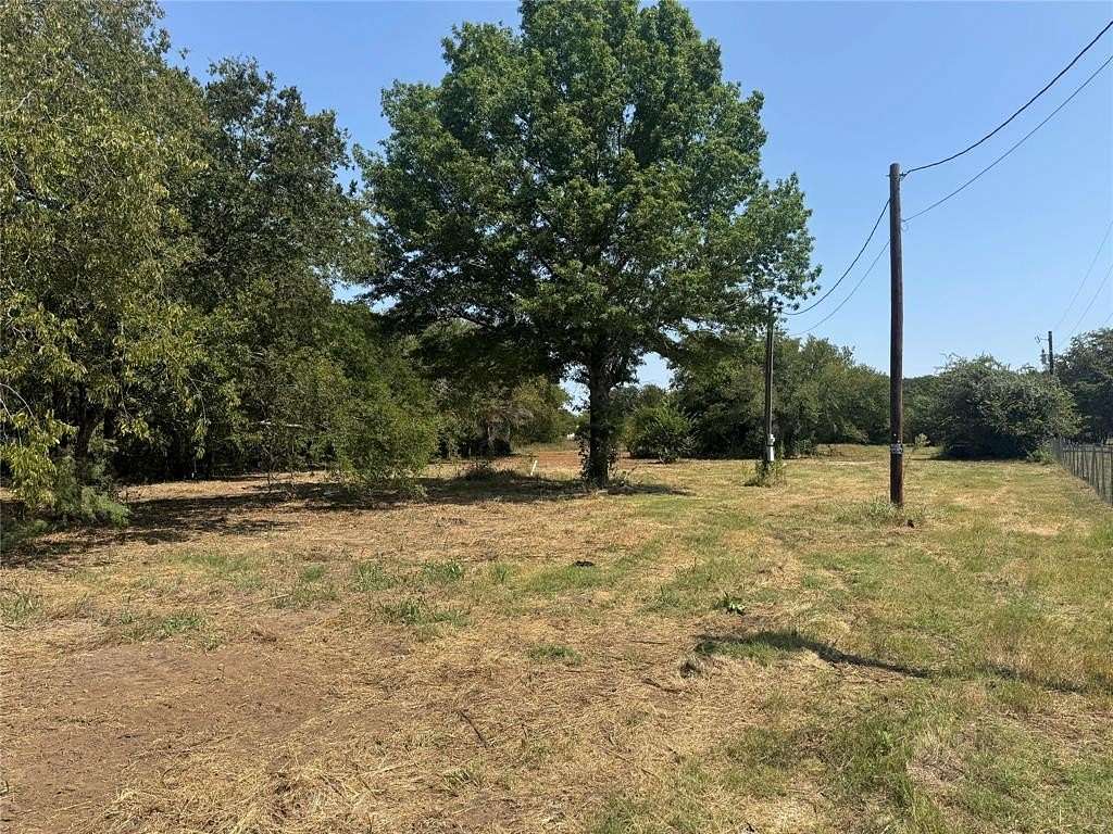 1.86 Acres of Land for Sale in Cleburne, Texas