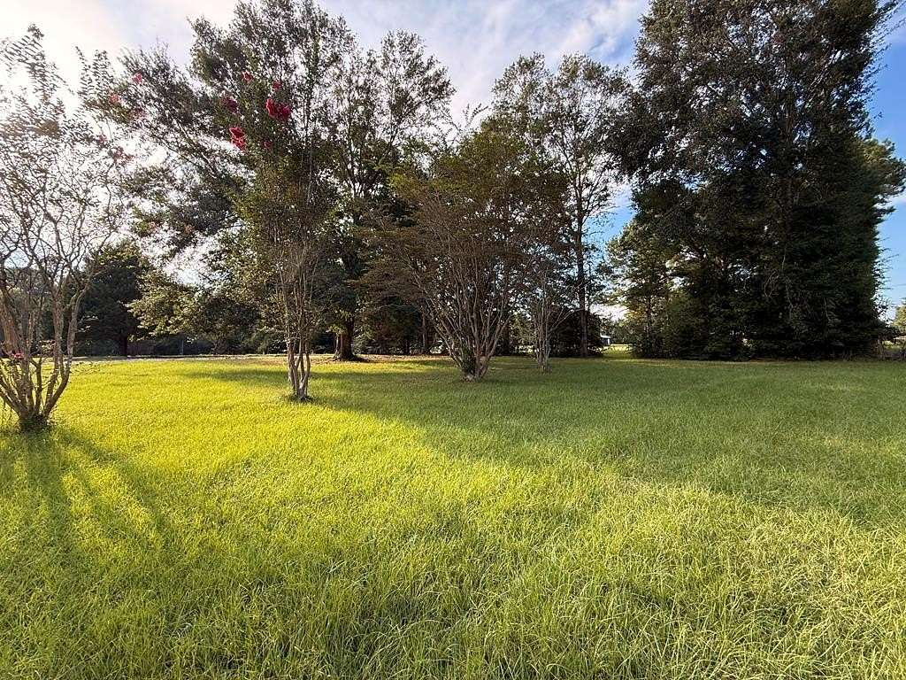 1.66 Acres of Residential Land for Sale in Picayune, Mississippi