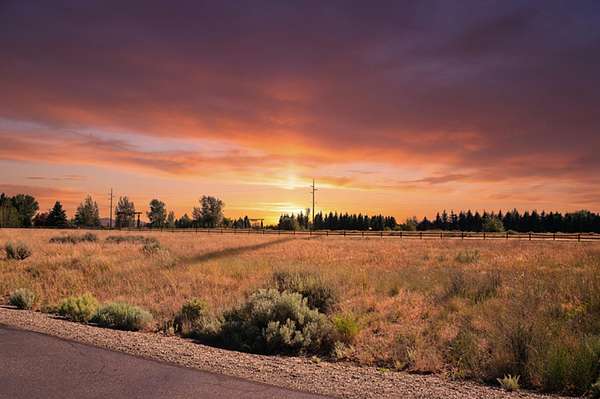 1 Acre of Residential Land for Sale in Bellevue, Idaho