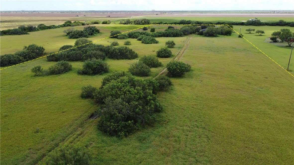 9 Acres of Land for Sale in Robstown, Texas