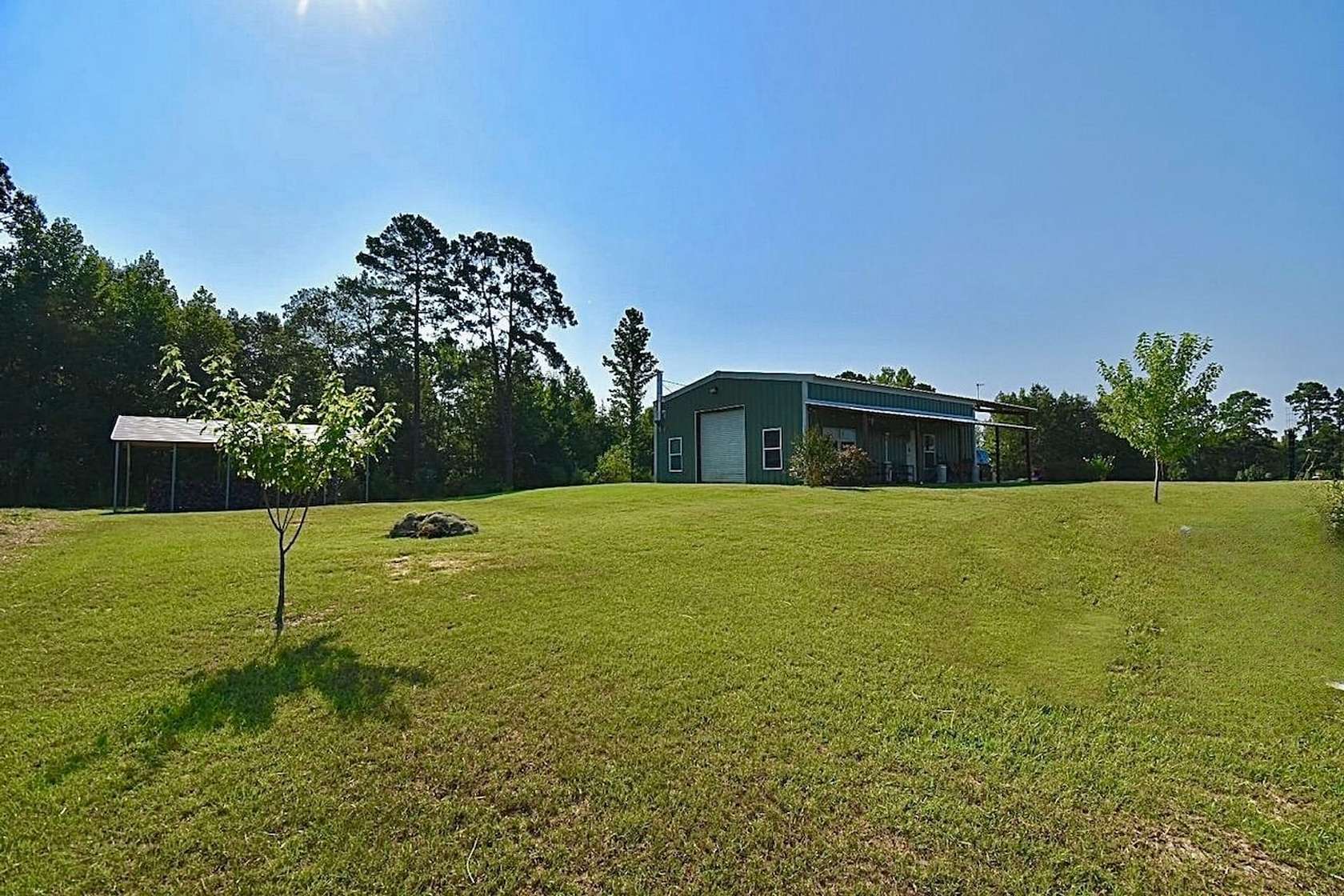 18 Acres of Land with Home for Sale in Douglassville, Texas