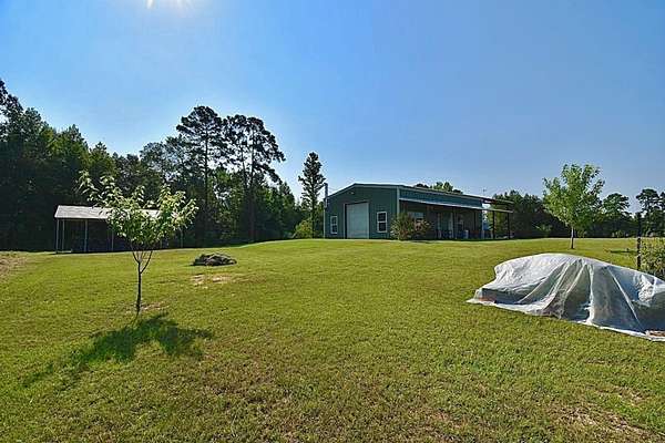 18 Acres of Land with Home for Sale in Douglassville, Texas