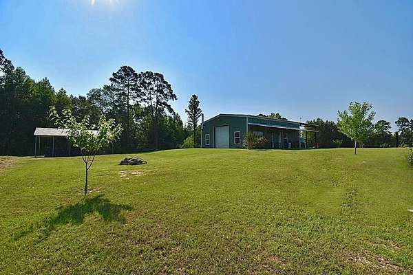 18 Acres of Land with Home for Sale in Douglassville, Texas