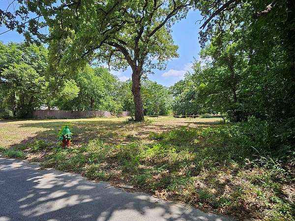 1.12 Acres of Residential Land for Sale in Haltom City, Texas