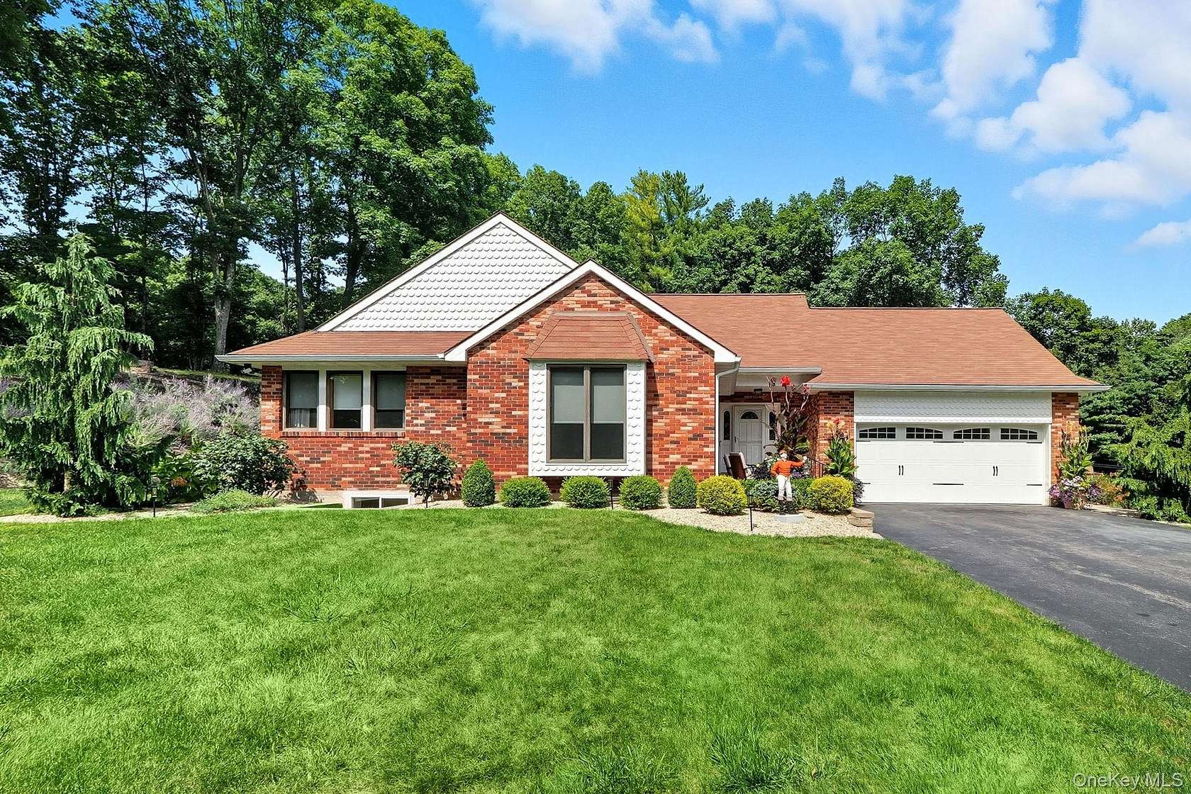 2.24 Acres of Residential Land with Home for Sale in Poughkeepsie, New York