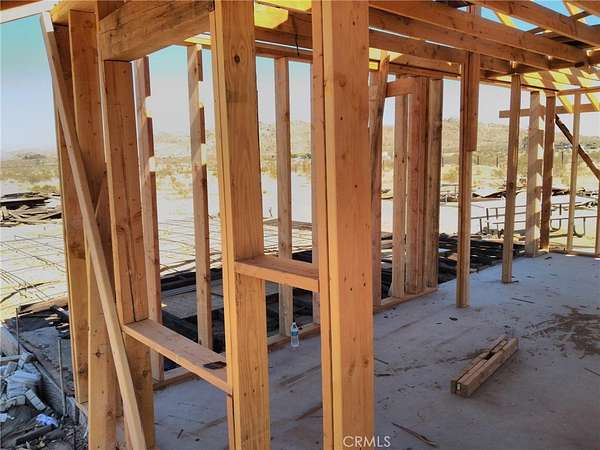 5.11 Acres of Residential Land for Sale in Lake Los Angeles, California