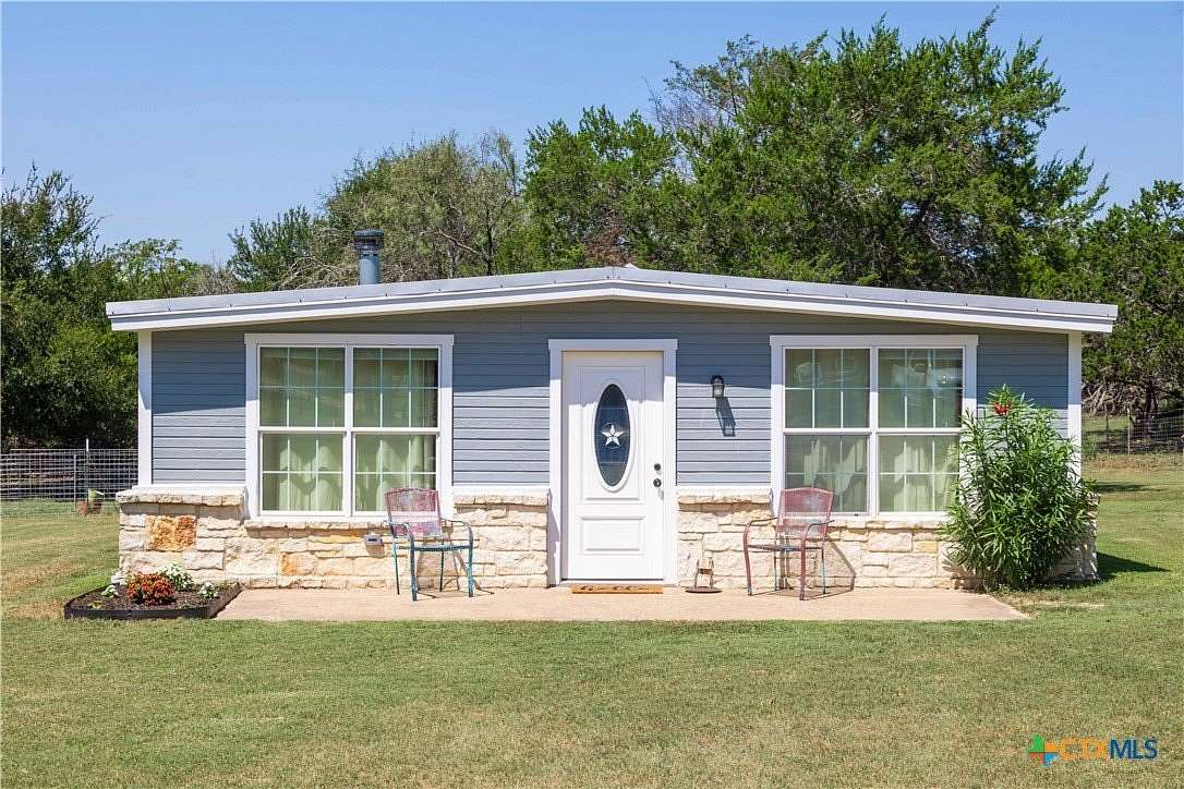 4.74 Acres of Land with Home for Sale in Gatesville, Texas