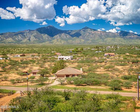 3.14 Acres of Residential Land with Home for Sale in Hereford, Arizona