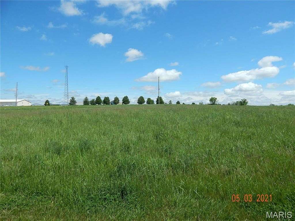 1.38 Acres of Residential Land for Sale in Waterloo, Illinois
