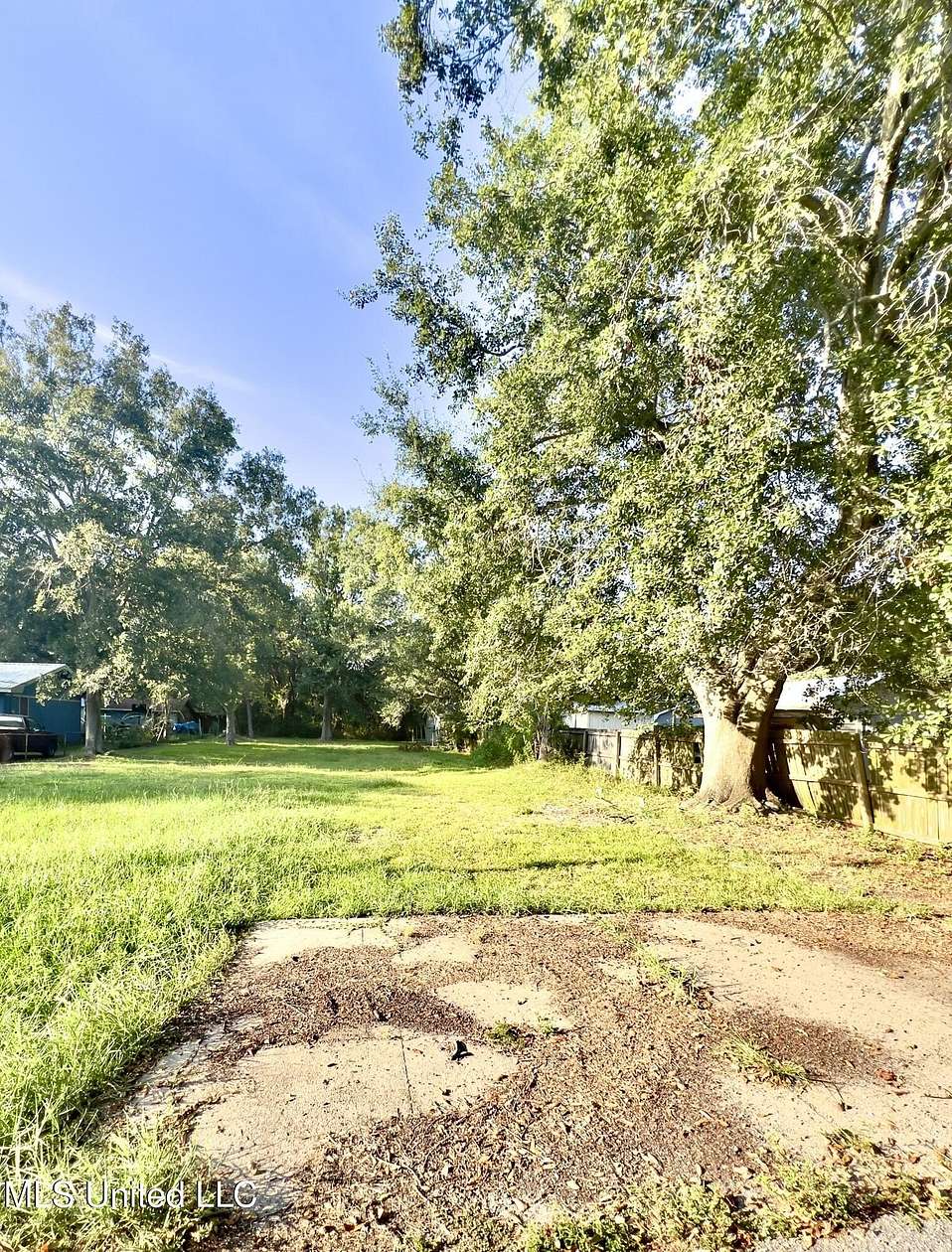 0.31 Acres of Residential Land for Sale in Pascagoula, Mississippi