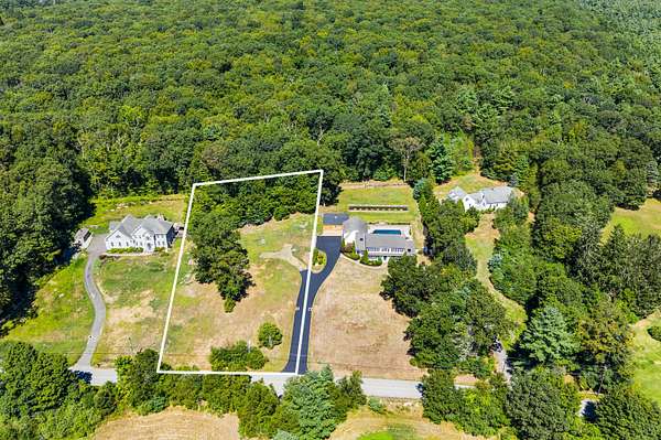 1.1 Acres of Residential Land for Sale in East Haddam, Connecticut