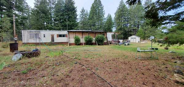 5 Acres of Residential Land with Home for Sale in Elk, Washington