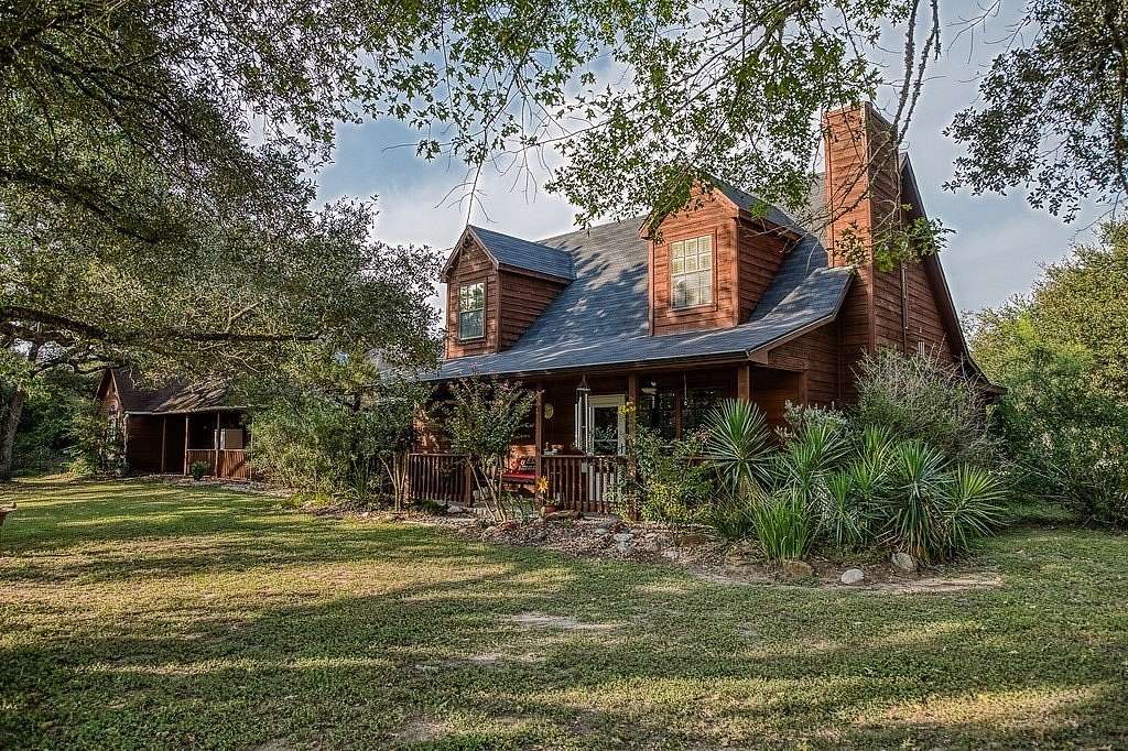 6.7 Acres of Land with Home for Sale in Washington, Texas