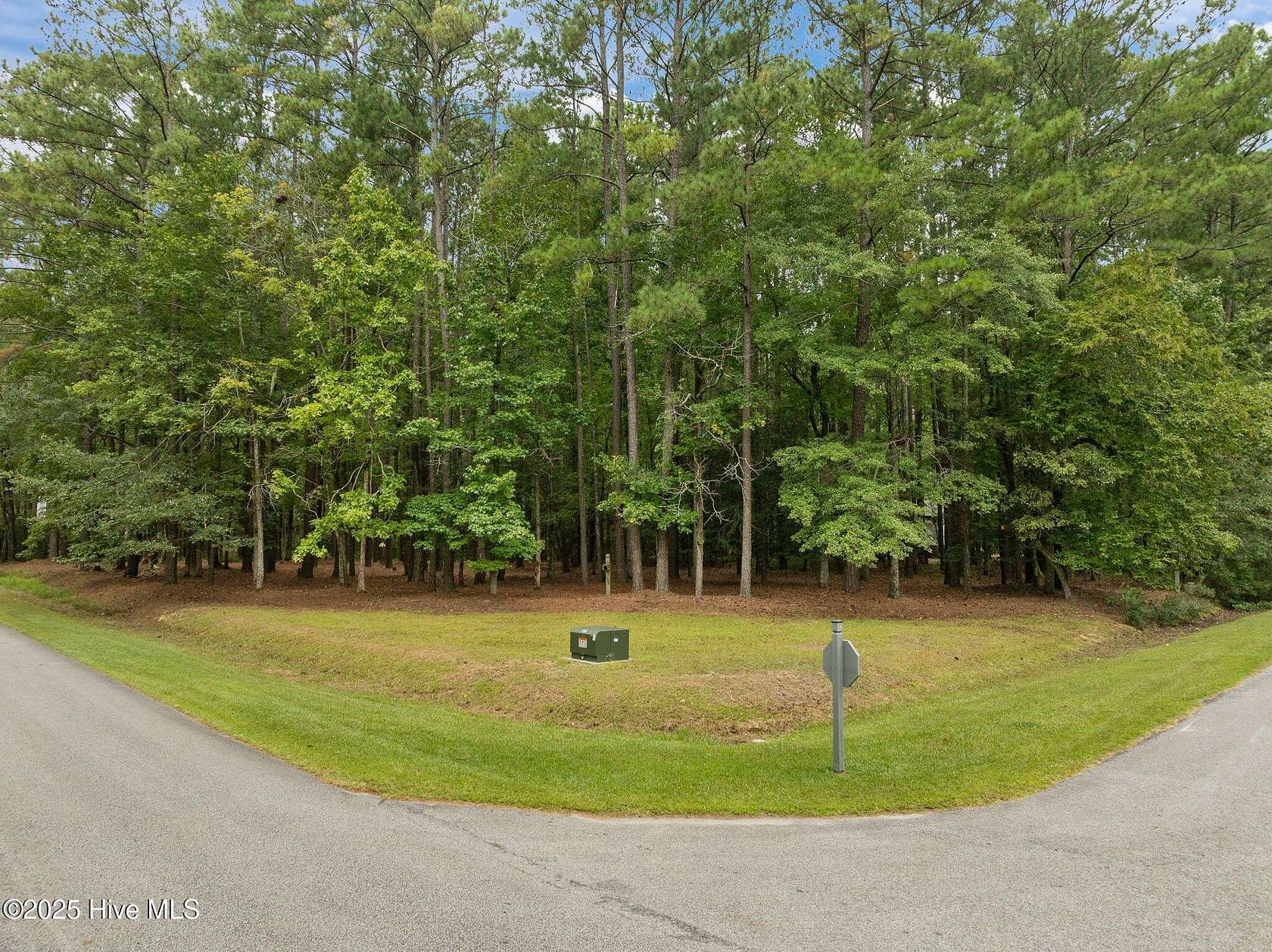 0.64 Acres of Residential Land for Sale in Washington, North Carolina