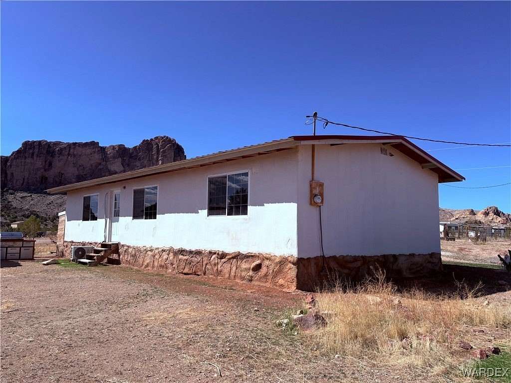 2.22 Acres of Residential Land with Home for Sale in Golden Valley, Arizona