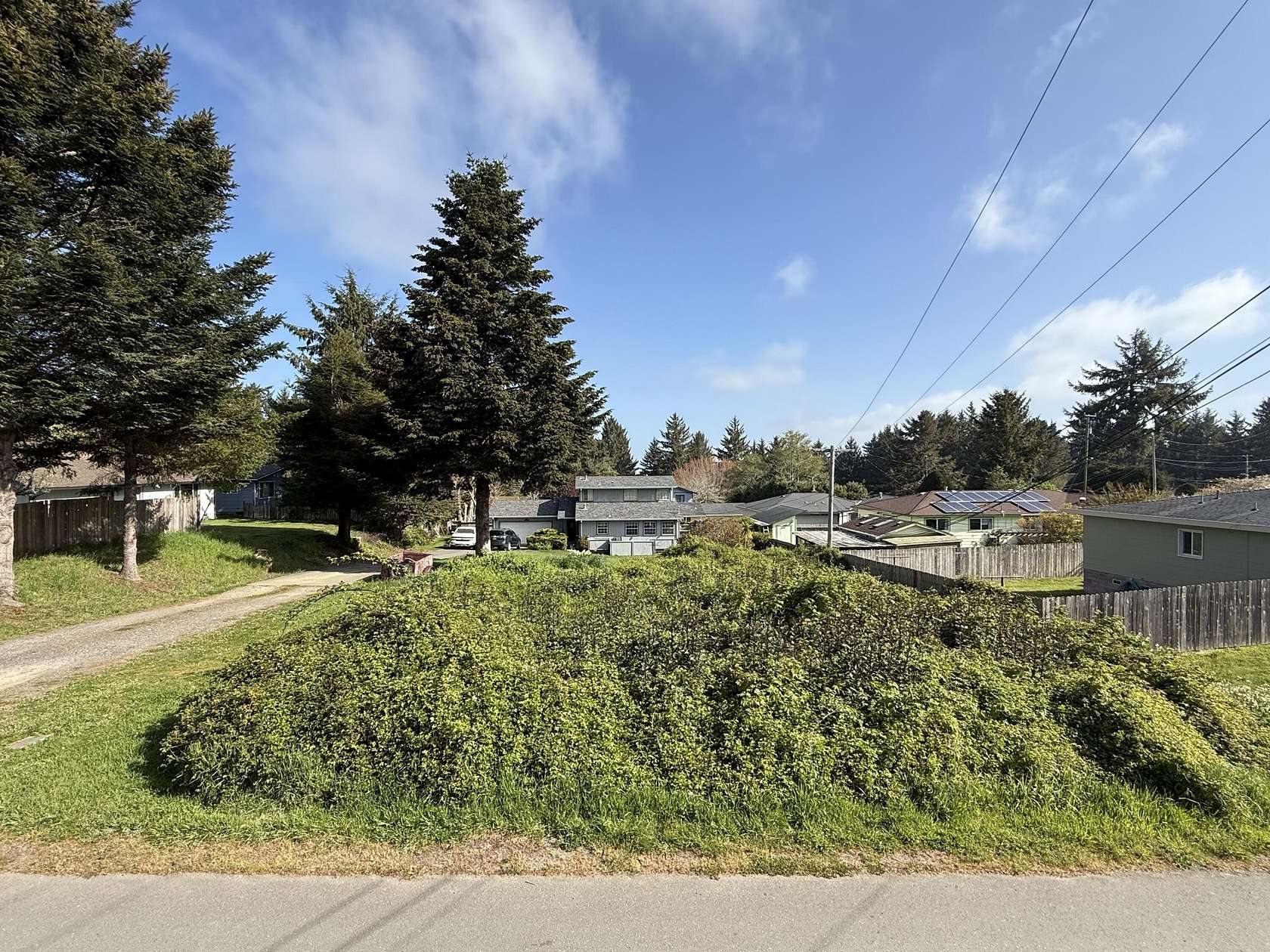 0.16 Acres of Residential Land for Sale in Humboldt Hill, California