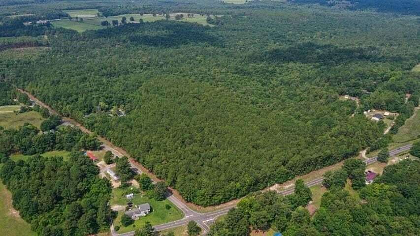 10 Acres of Residential Land for Sale in Aiken, South Carolina