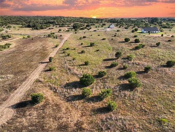 2 Acres of Residential Land for Sale in Lipan, Texas