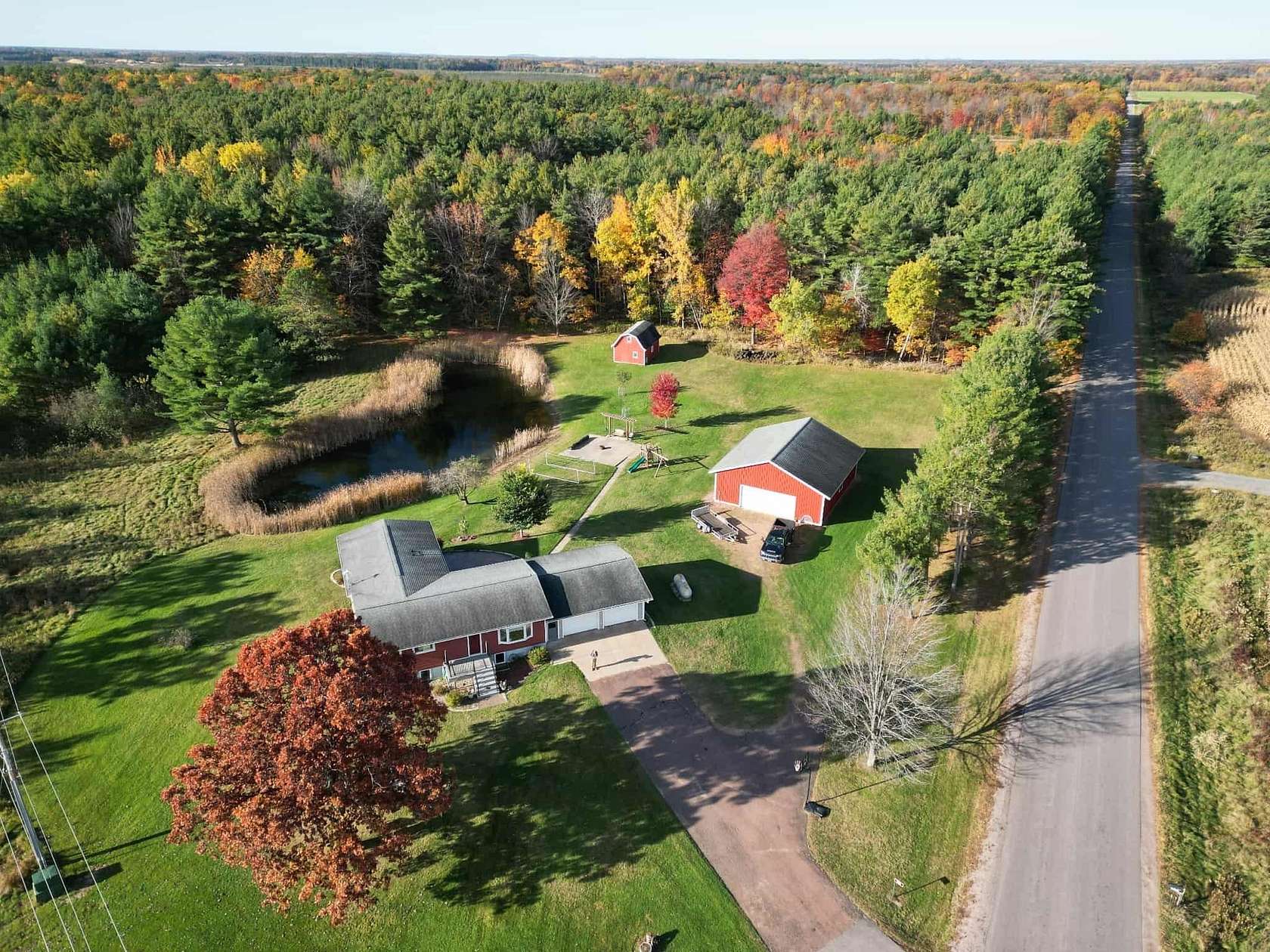 4 Acres of Residential Land with Home for Sale in Vesper, Wisconsin