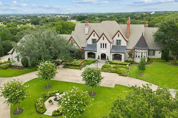 7.66 Acres of Land with Home for Sale in Colleyville, Texas
