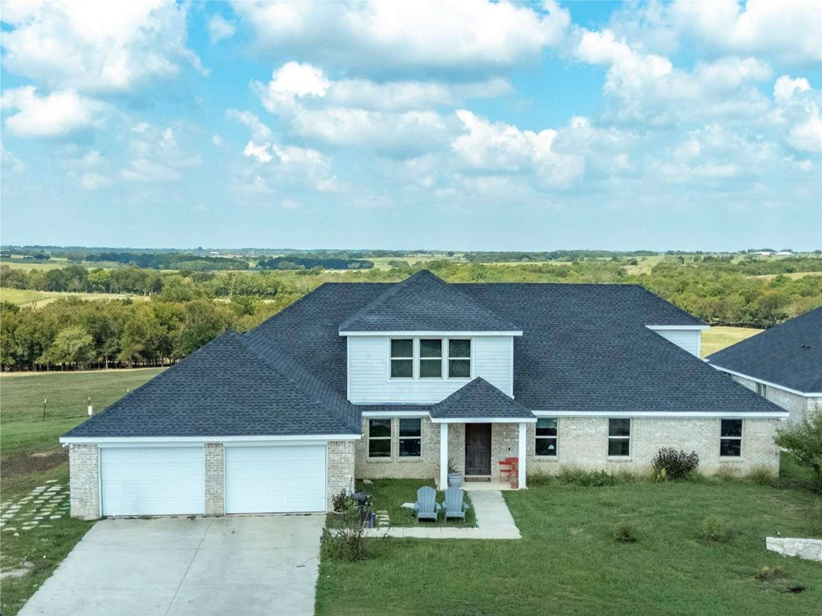 33.5 Acres of Land with Home for Sale in Ennis, Texas