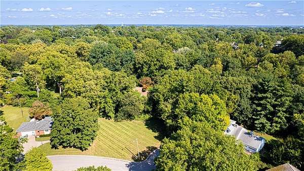 0.3 Acres of Residential Land for Sale in St. Joseph, Missouri