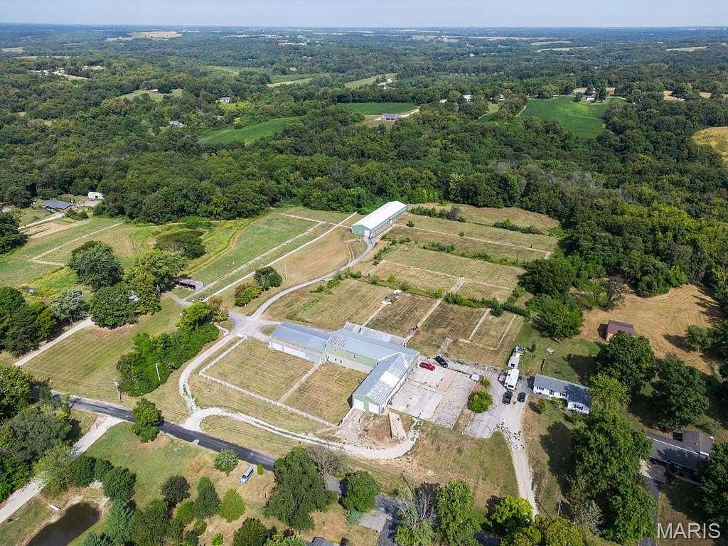 15.6 Acres of Commercial Land for Sale in Godfrey, Illinois