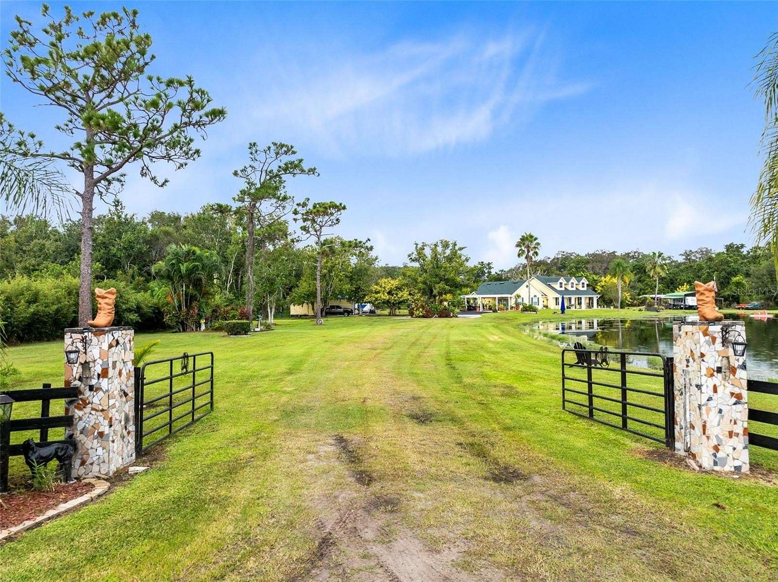 4.8 Acres of Land with Home for Sale in St. Cloud, Florida