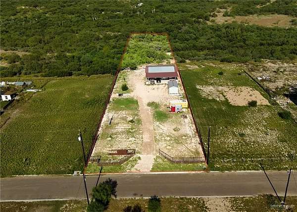 1 Acre of Residential Land with Home for Sale in Sullivan City, Texas