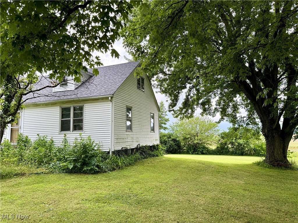 1.8 Acres of Residential Land with Home for Sale in Huron, Ohio