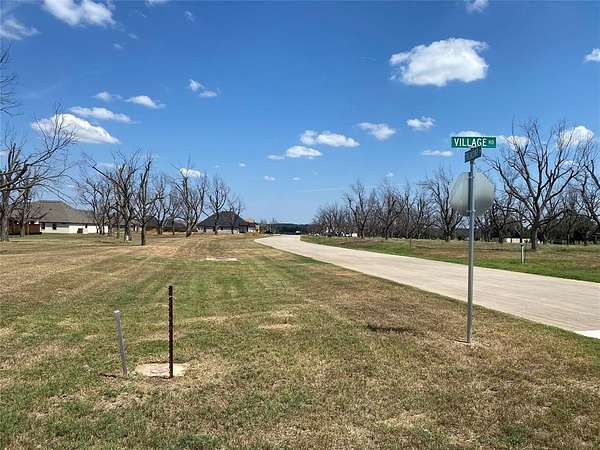 0.64 Acres of Residential Land for Sale in Granbury, Texas