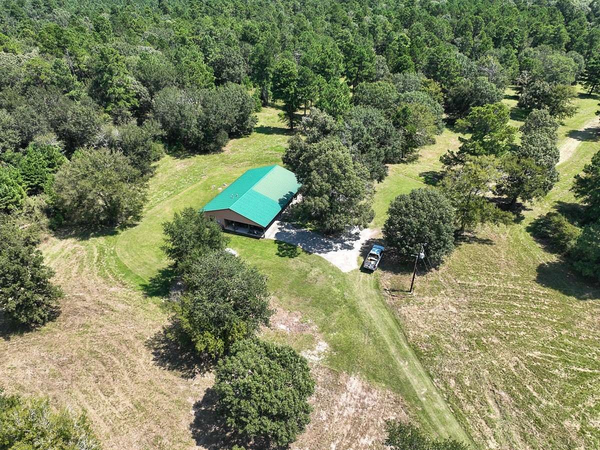 25 Acres of Recreational Land with Home for Sale in Huntsville, Texas