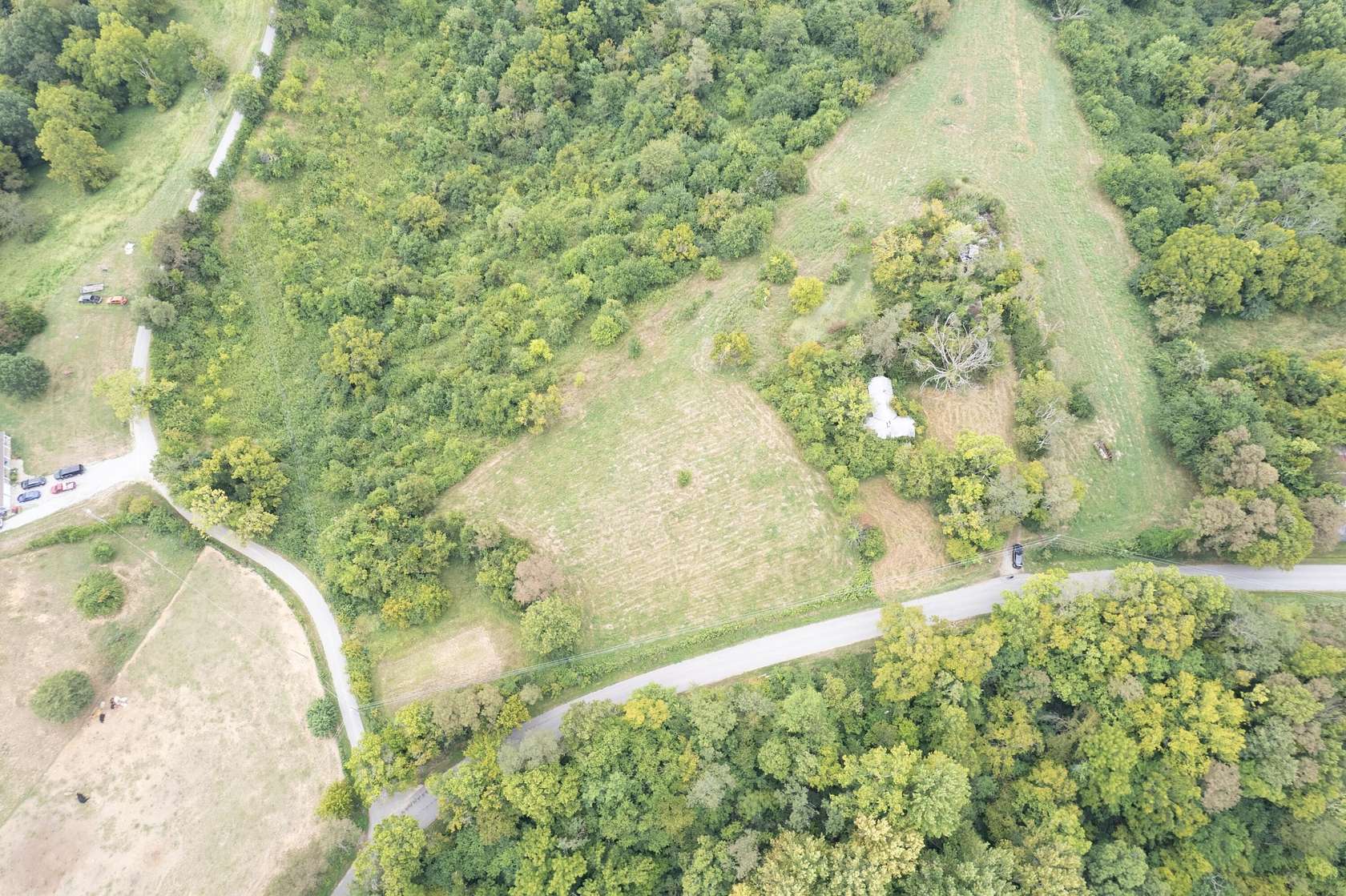 25 Acres of Recreational Land & Farm for Sale in Nicholasville, Kentucky